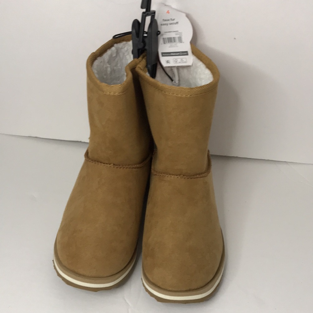 NWT Wonder Nation Girl Cozy Faux Shearling Winter Boot Taupe - Picture 7 of 8